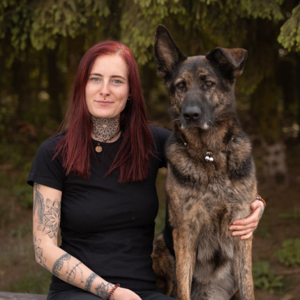 Nela Tvrzníková